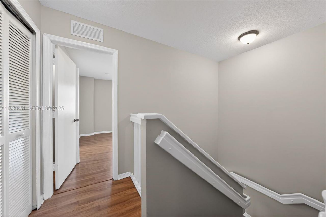 1614 SE 31st Ct, Homestead, FL 33035 Photo