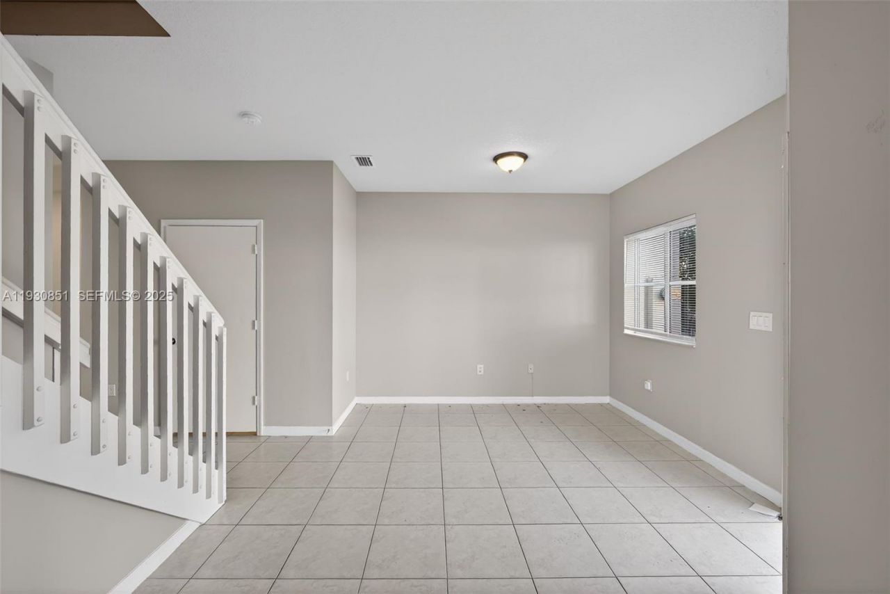 1614 SE 31st Ct, Homestead, FL 33035 Photo