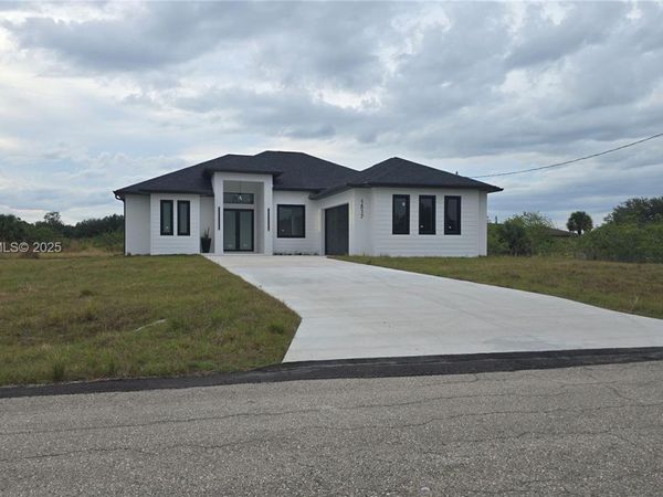 1317 HINES AVE, Lehigh Acres, FL 33972