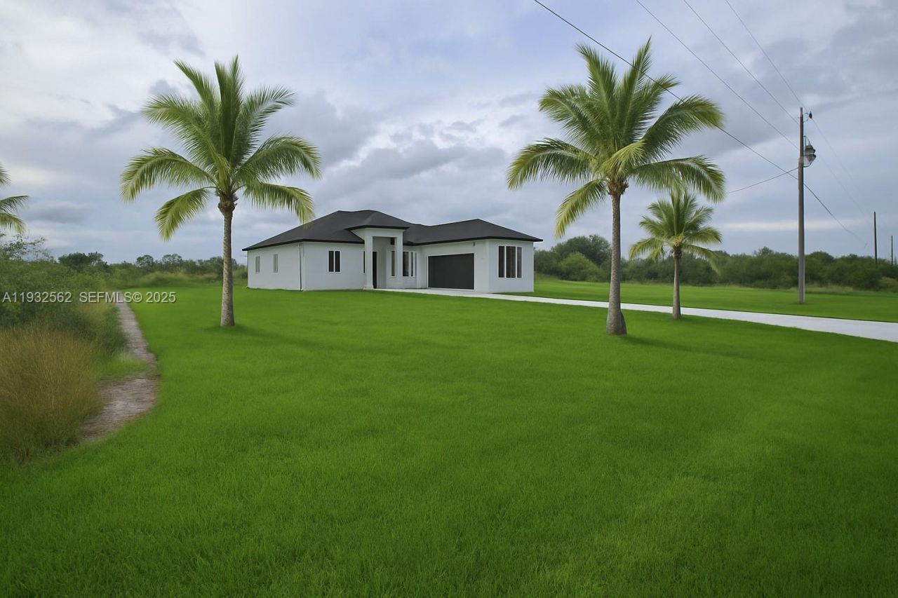 1317 Hines Ave, Lehigh Acres, FL 33972 Photo