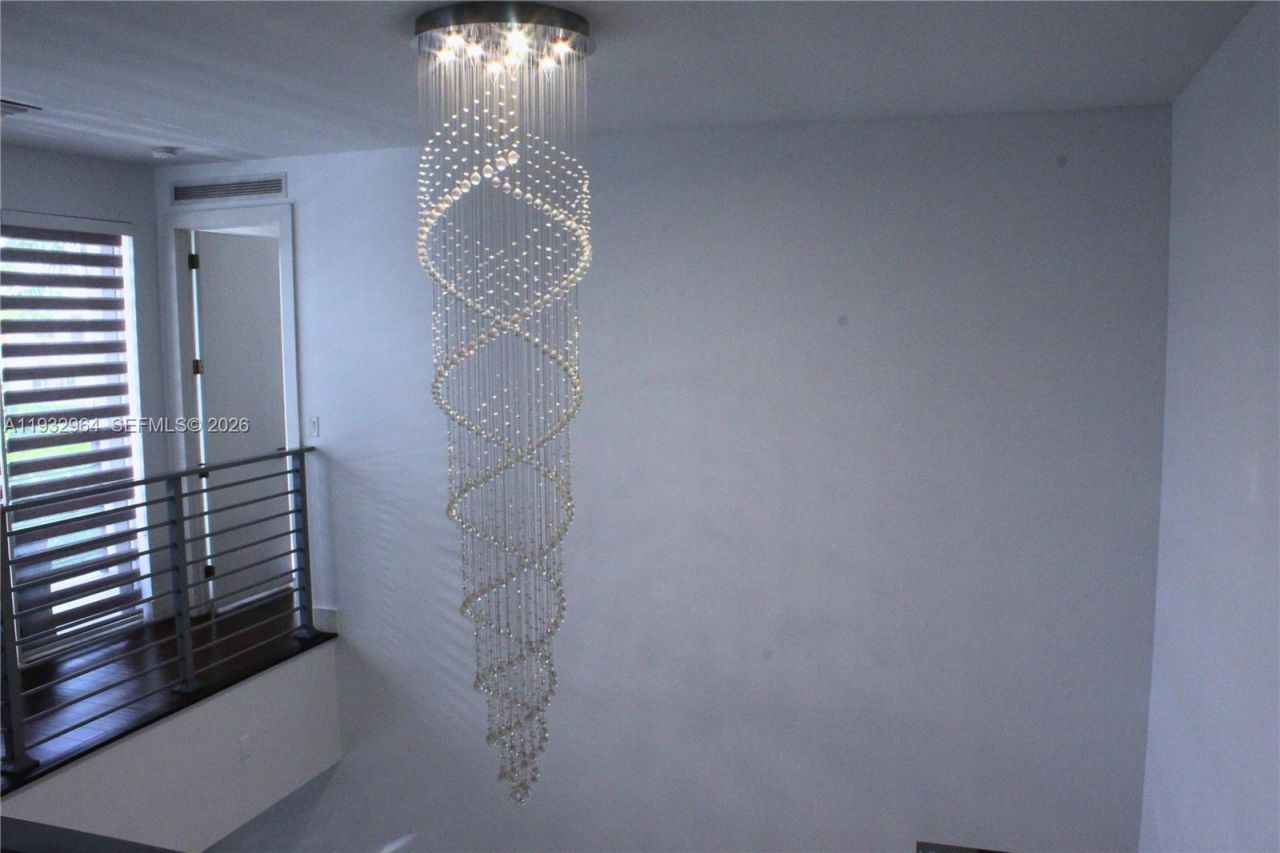 10109 NW 76th Ter, Doral, FL 33178 Photo