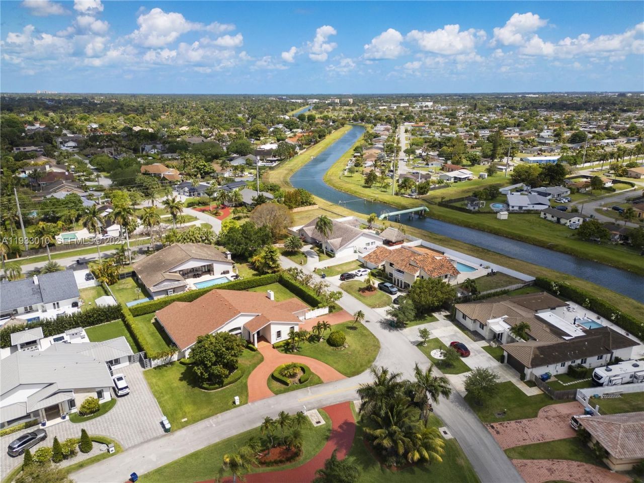 13945 SW 107th Ct , Miami, FL 33176 Photo