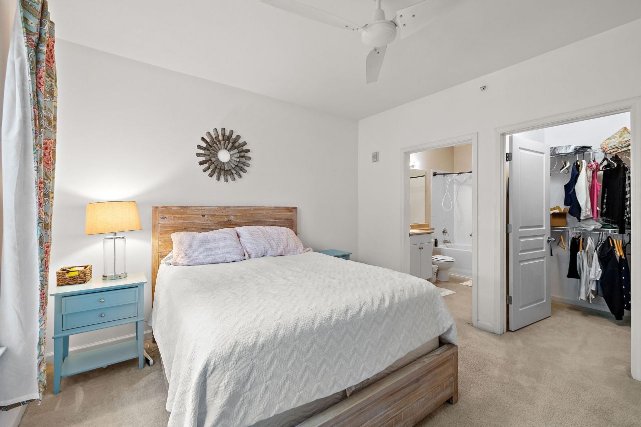 100 Bucksley Lane Photo 12