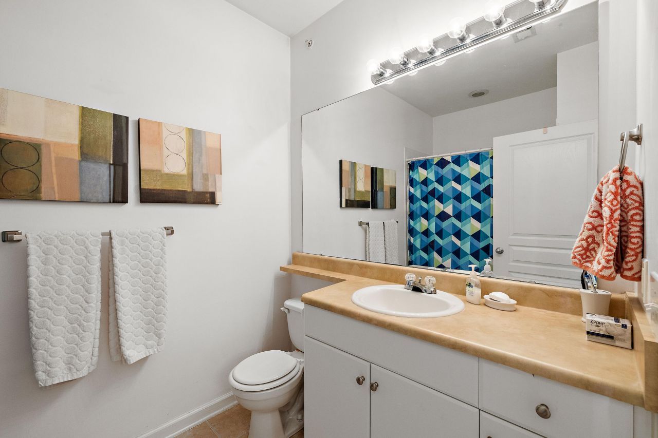 100 Bucksley Lane Photo 6