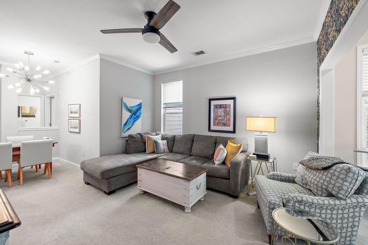 100 Bucksley Lane Photo 9