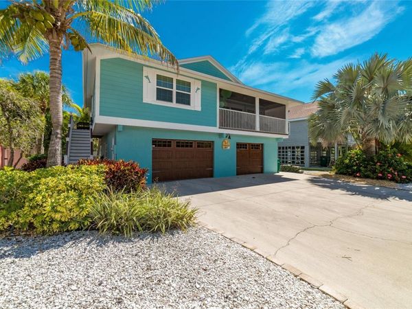 805 N BAY BOULEVARD, ANNA MARIA, FL 34216