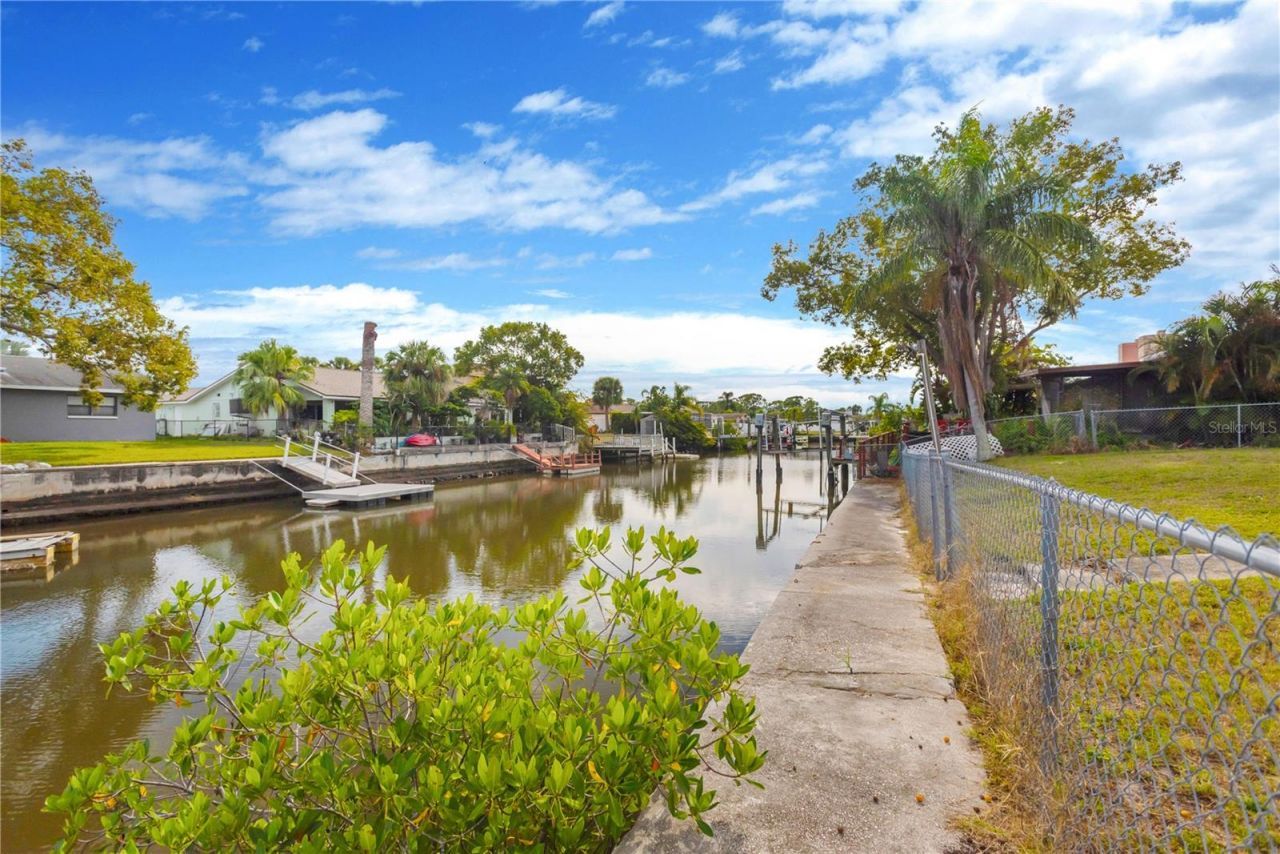 9840 San Sebastian Way, Port Richey, FL 34668 Photo