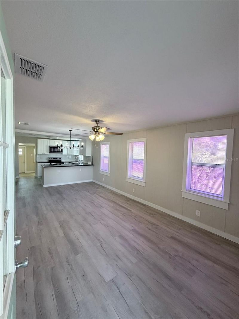 529 Mcdonald Avenue, Auburndale, FL 33823 Photo