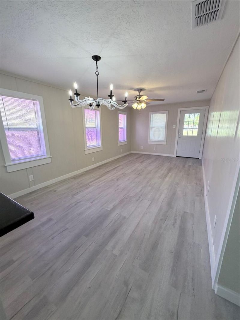 529 Mcdonald Avenue, Auburndale, FL 33823 Photo