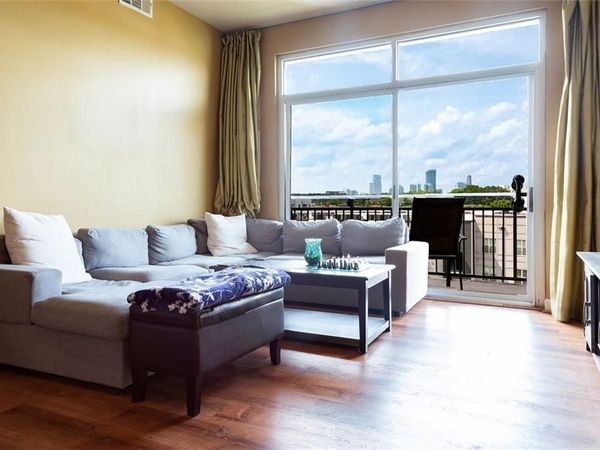 711 Cosmopolitan Drive NE, Unit 715, Atlanta, GA 30324