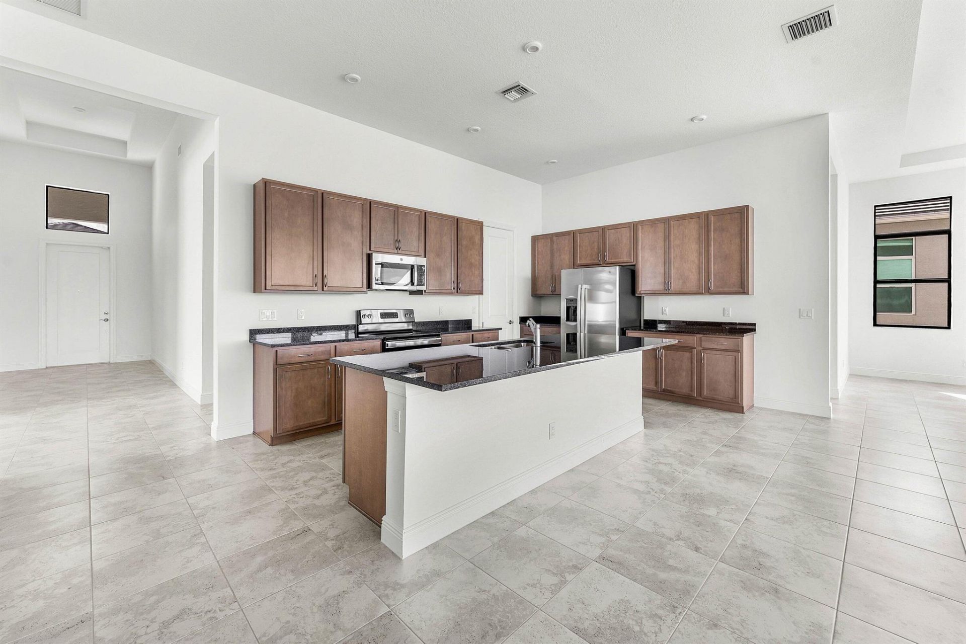 9214 SW Esule Way, Port Saint Lucie, FL 34987 Photo