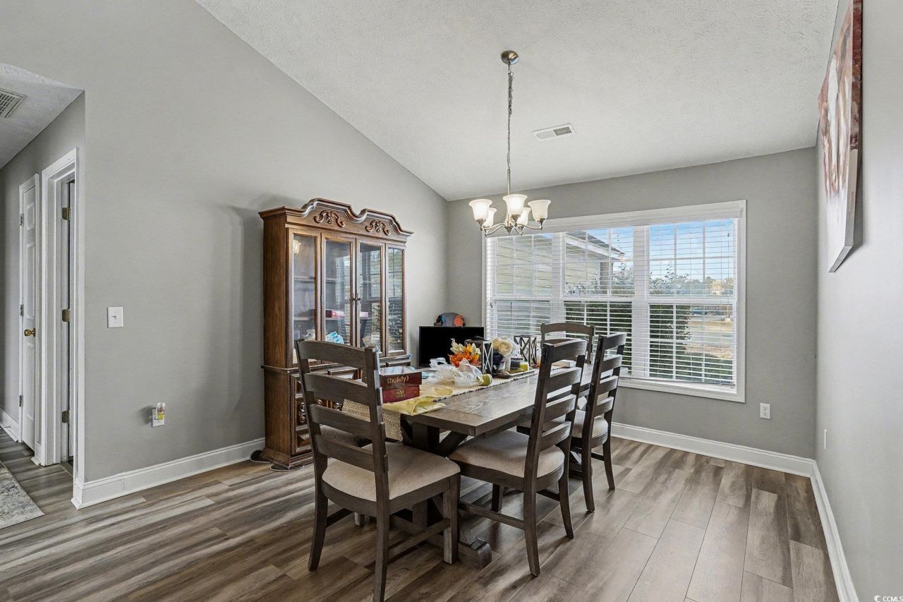 970 Eaglet Circle Photo 4