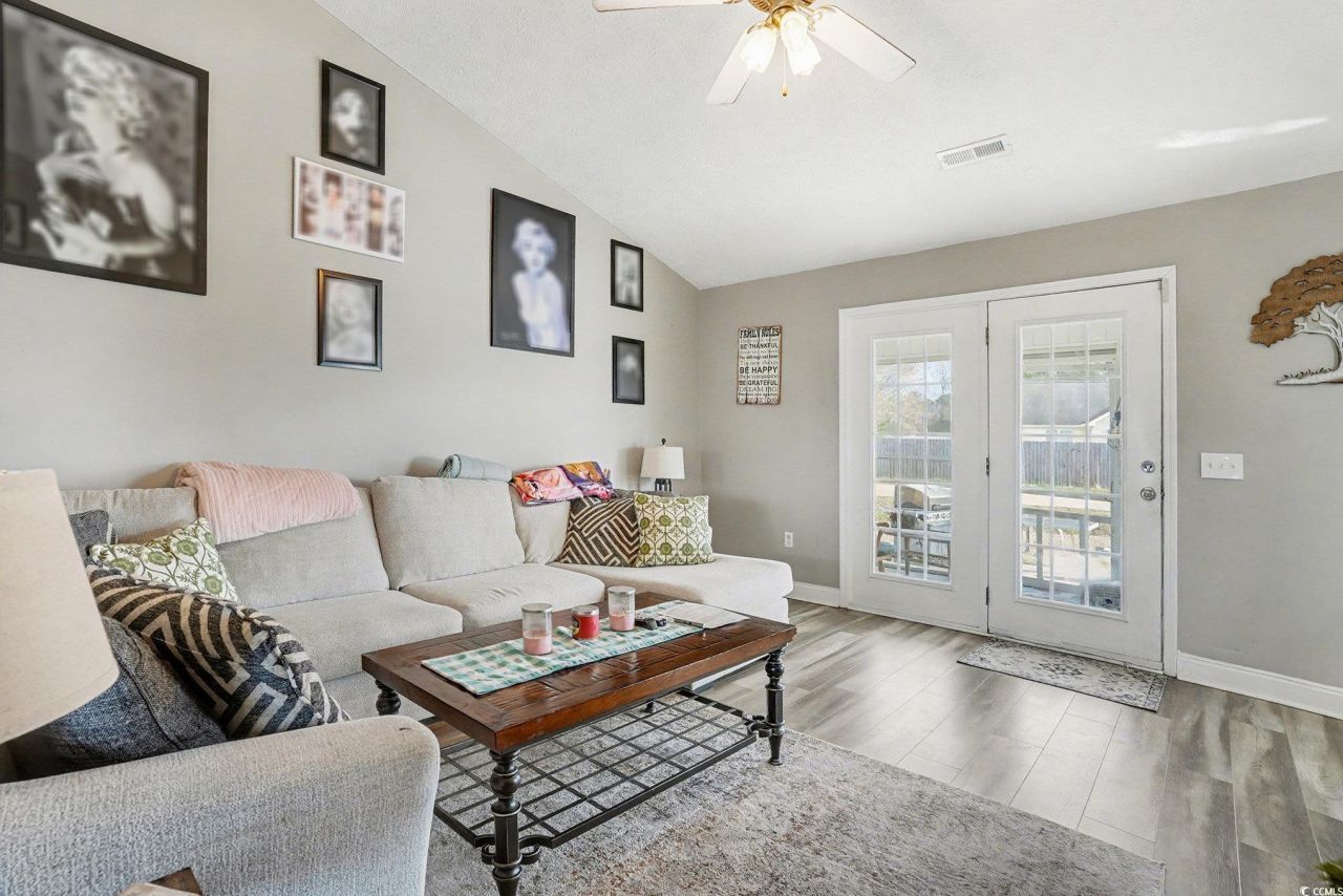 970 Eaglet Circle Photo 8