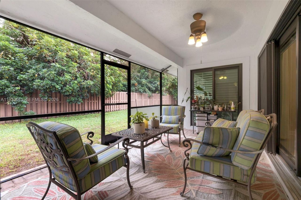 1583 Eastlake Way, Weston, FL 33326 Photo