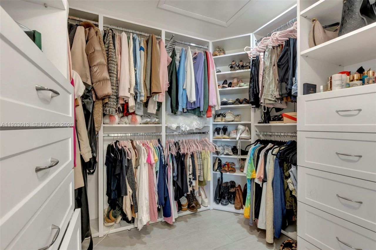 1583 Eastlake Way, Weston, FL 33326 Photo