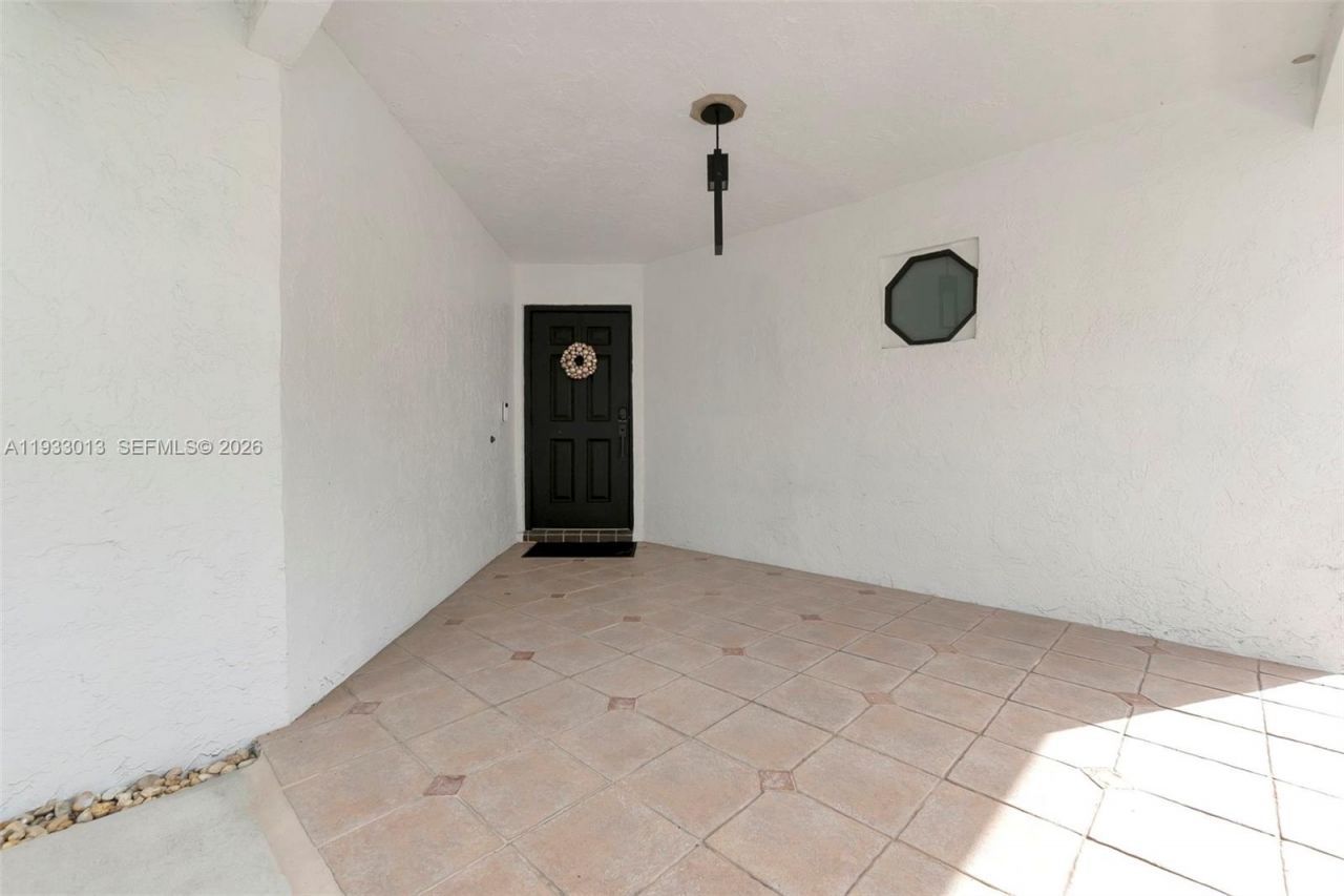 1583 Eastlake Way, Weston, FL 33326 Photo
