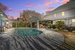 1104 Quenby Lane photo 4