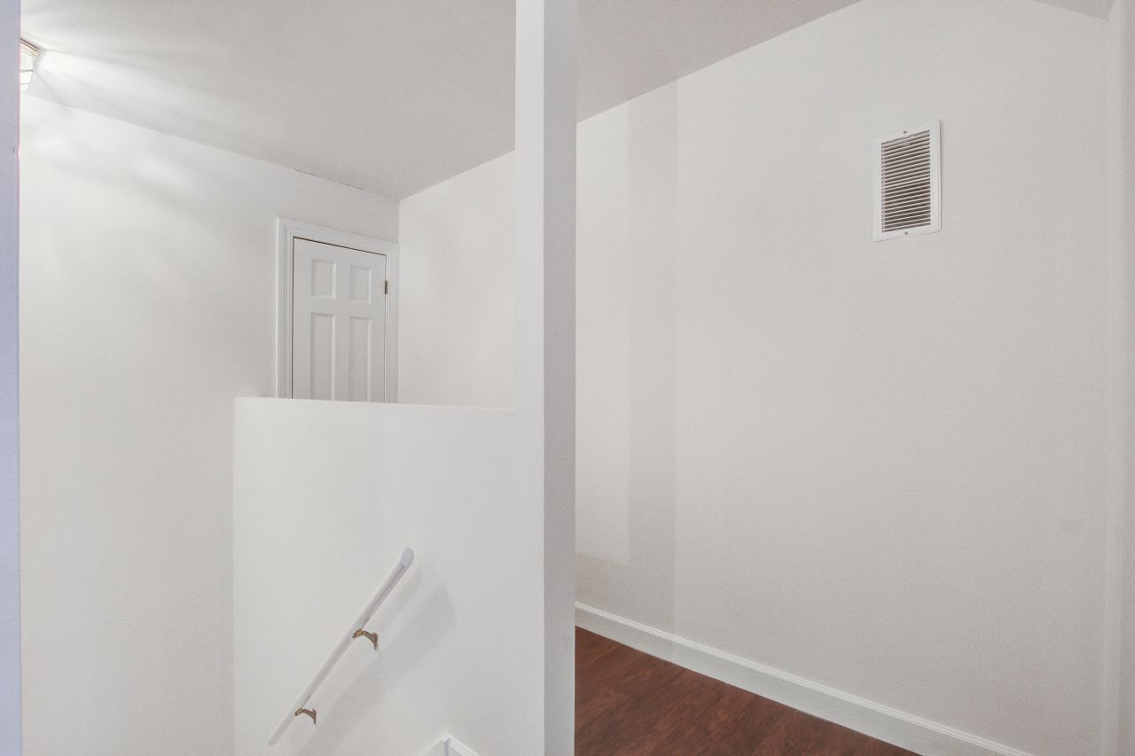 1104 Quenby Lane Photo 52