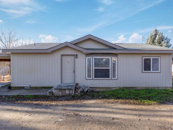 411 8th Avenue North, Nampa, ID 83687