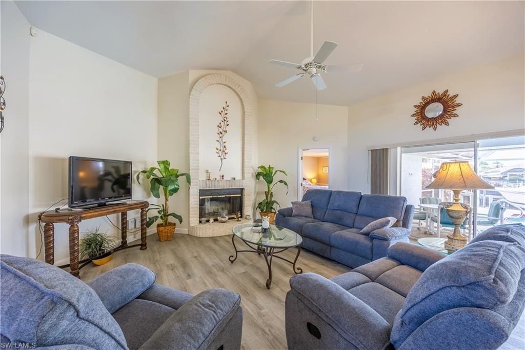 3316 SE 19th Pl, Cape Coral, FL 33904 Photo