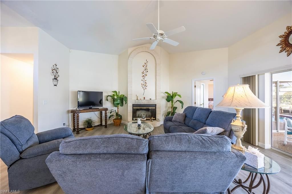 3316 SE 19th Pl, Cape Coral, FL 33904 Photo