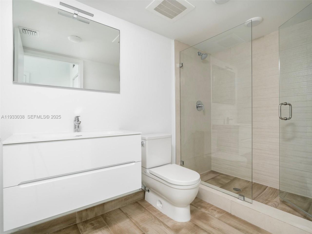 9261 E Bay Harbor Dr, Unit 305, Bay Harbor Islands, FL 33154 Photo