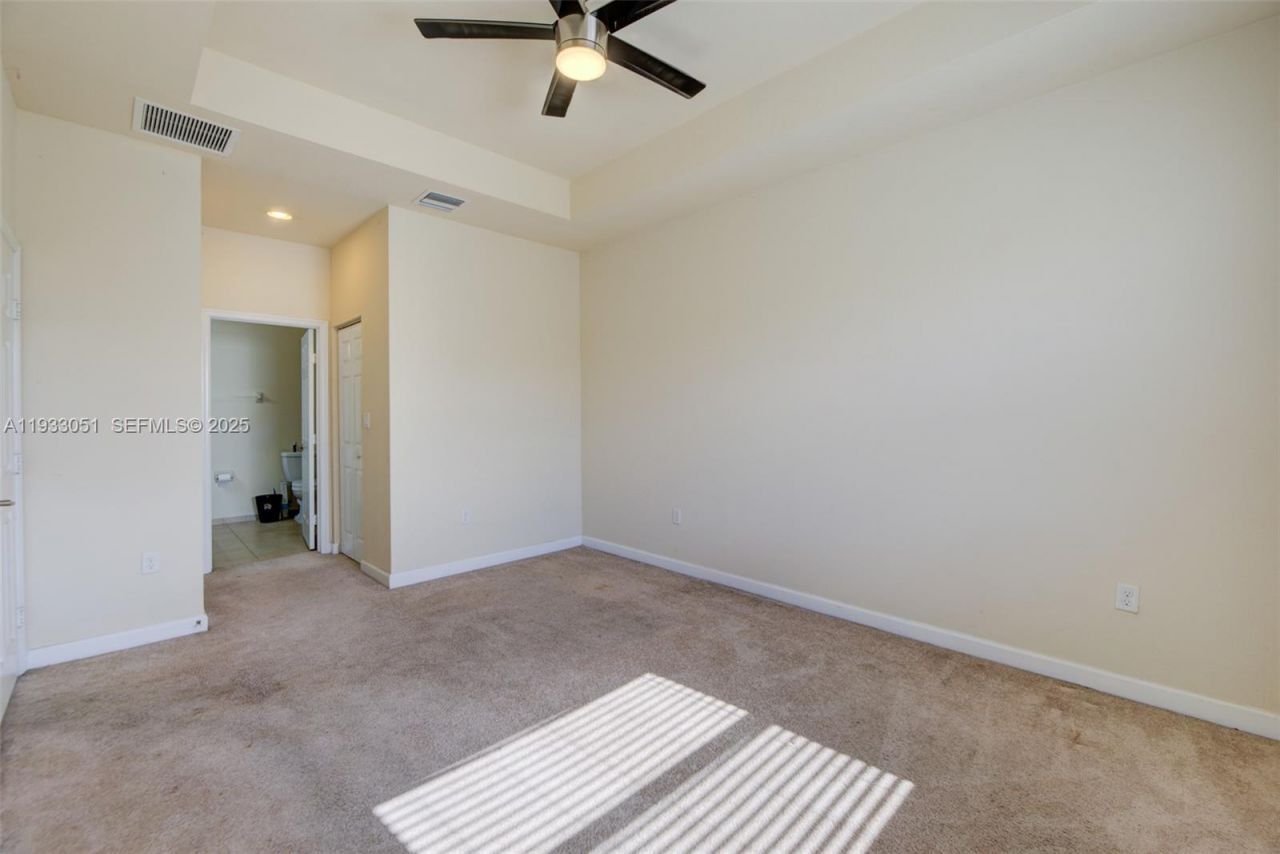 3316 W 91st Ter, Hialeah, FL 33018 Photo