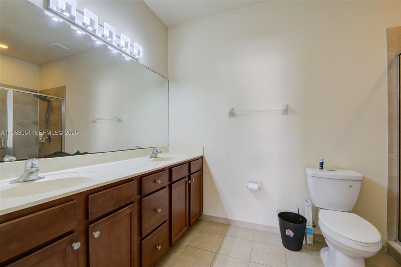 3316 W 91st Ter, Hialeah, FL 33018 Photo