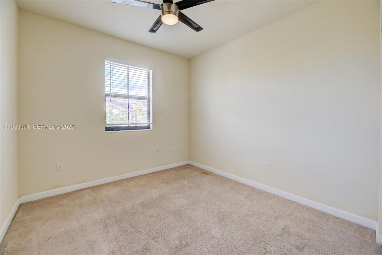 3316 W 91st Ter, Hialeah, FL 33018 Photo