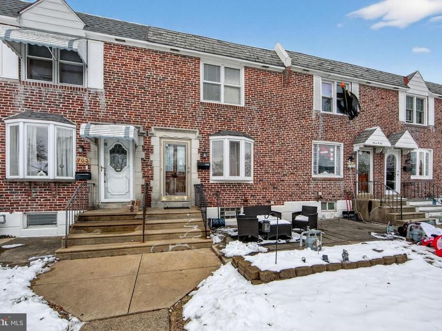 704 Crescent Drive, Glenolden, PA 19036 Main Photo