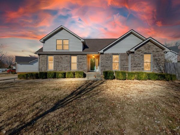 305 Atlantic Blvd, Clarksville, TN 37040