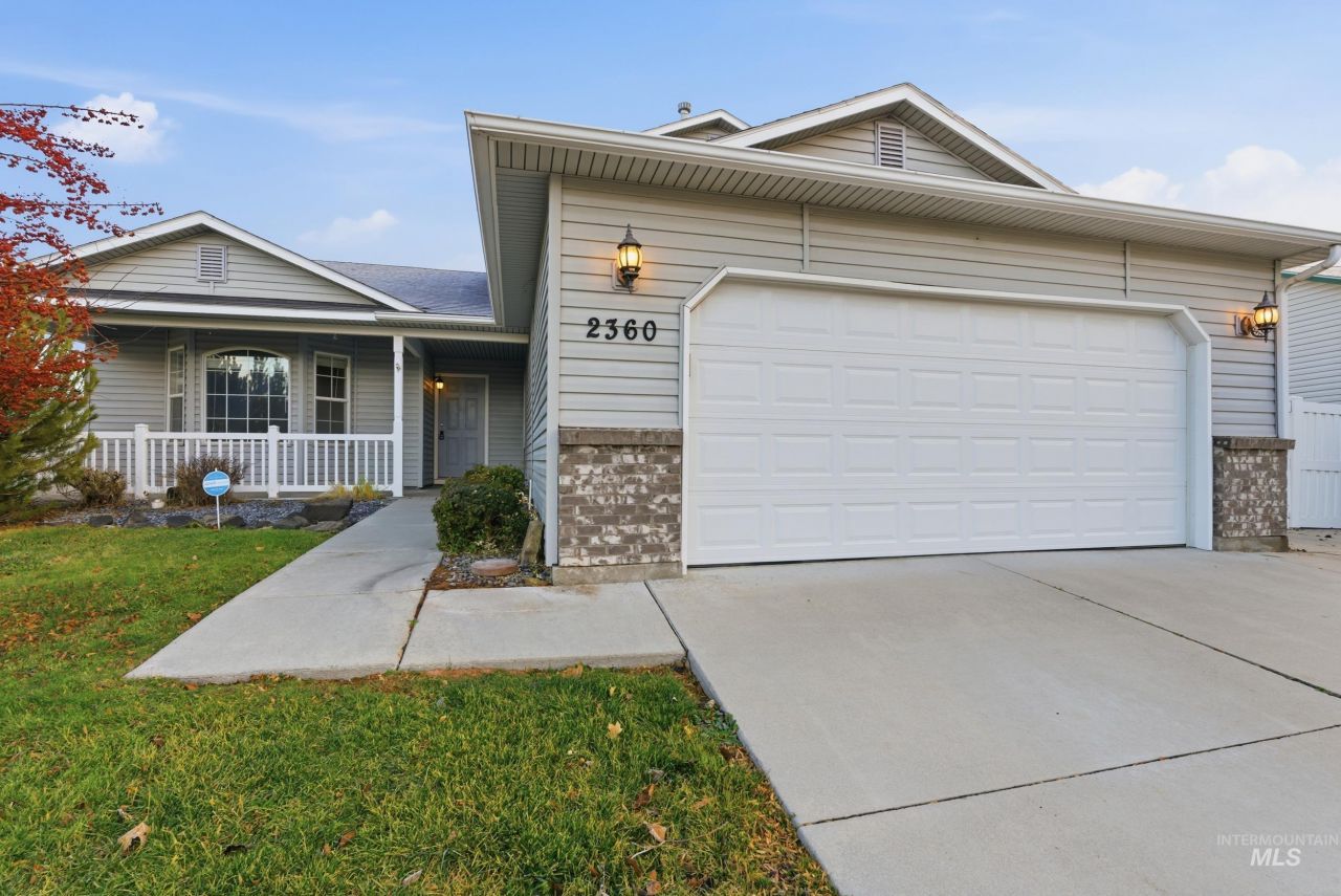 2360 Grey Hawk Ave, Kuna, ID 83634 Main Photo