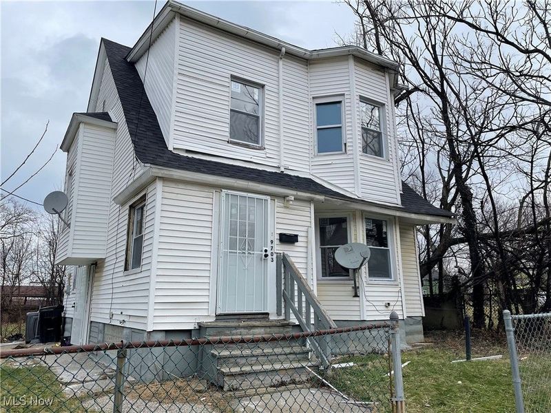 9703 Elwell Avenue, Cleveland, OH 44104 Photo 1
