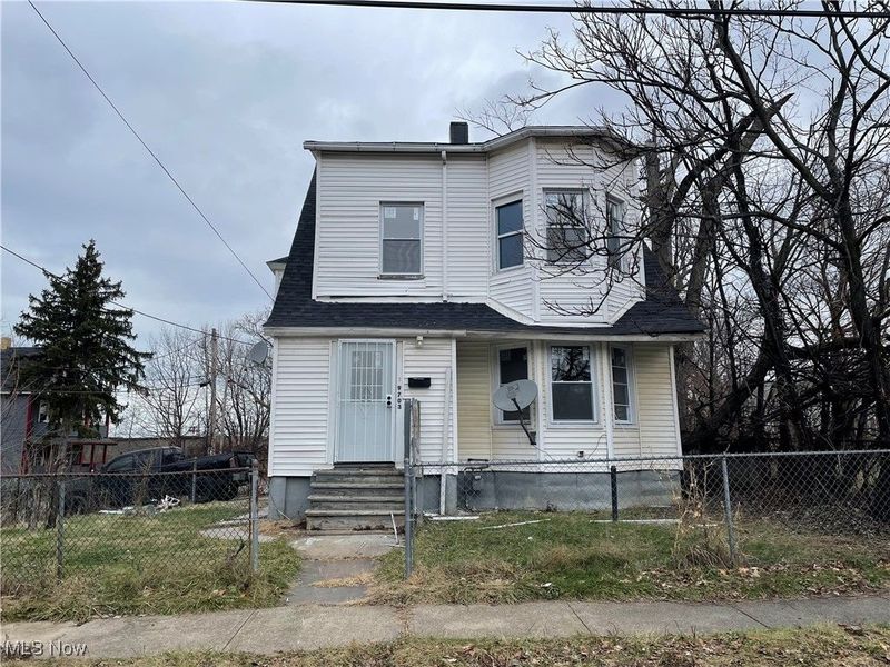 9703 Elwell Avenue, Cleveland, OH 44104 Photo 2
