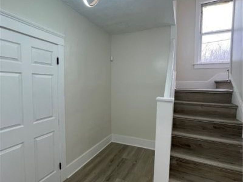 9703 Elwell Avenue, Cleveland, OH 44104 Photo 22