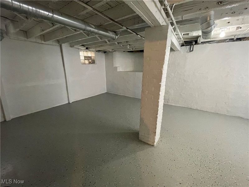 9703 Elwell Avenue, Cleveland, OH 44104 Photo 34