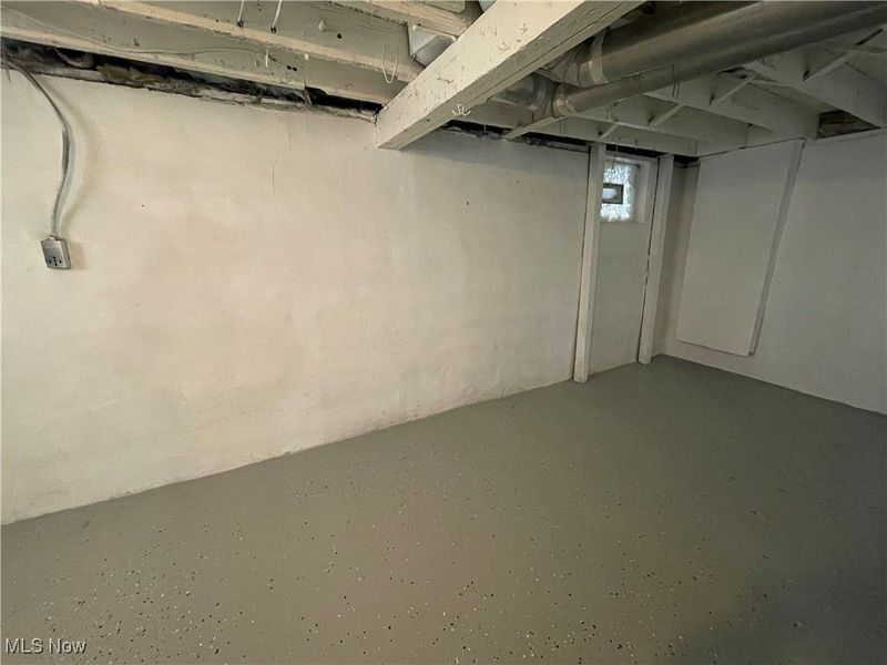 9703 Elwell Avenue, Cleveland, OH 44104 Photo 35