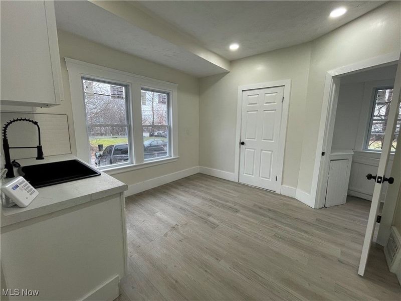 9703 Elwell Avenue, Cleveland, OH 44104 Photo 7