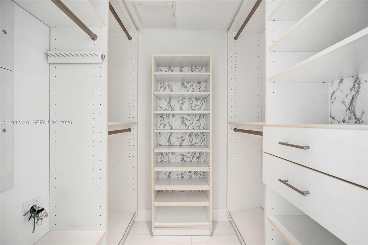 495 Brickell Ave, Unit 2301, Miami, FL 33131 Photo