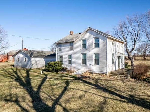 9202 TOWN HALL Road, BELVIDERE, IL 61008