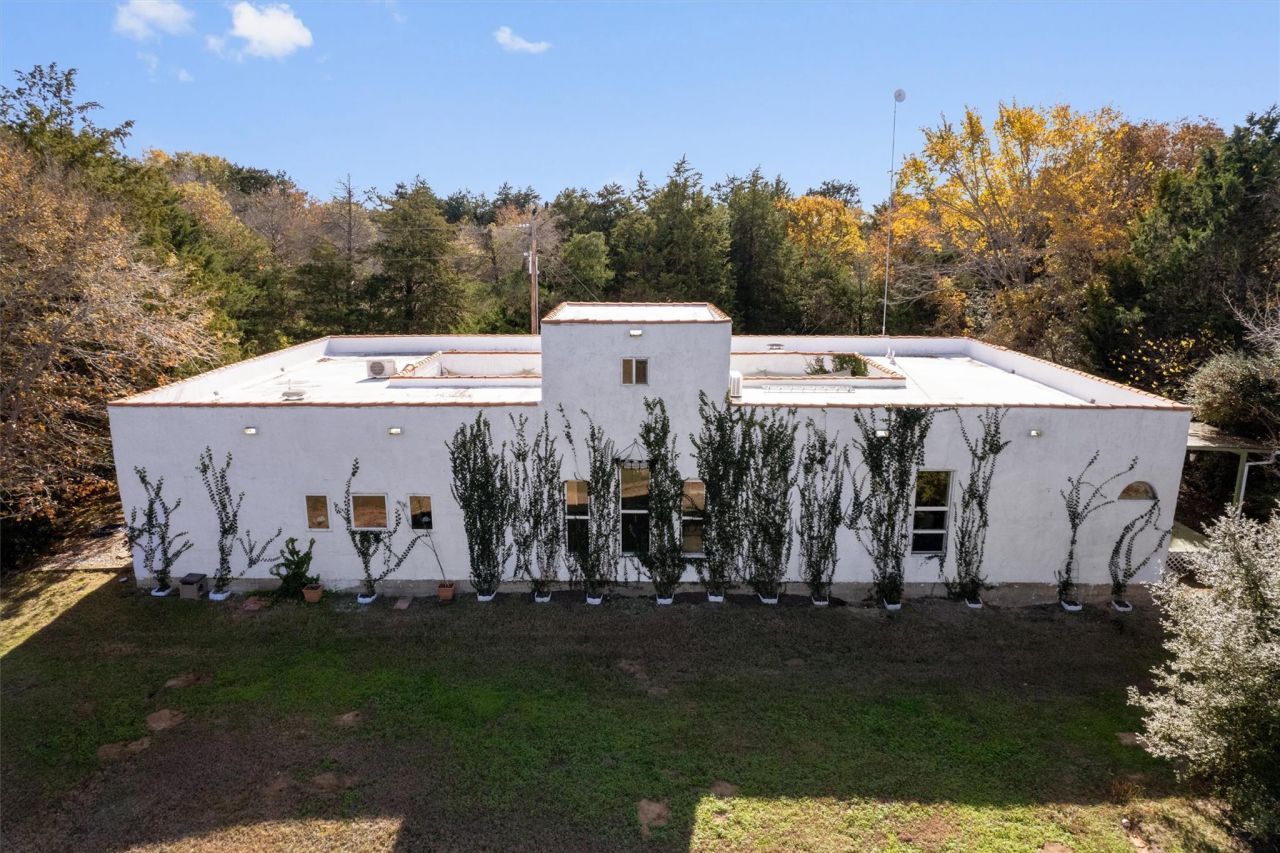 4992 Fm 1624, Lexington, TX 78947 Main Photo