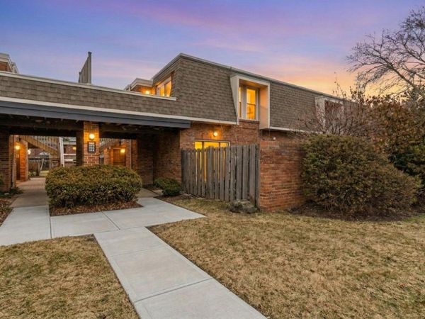 1512 Lafayette Drive, Unit B, Columbus, OH 43220