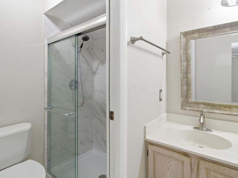 1512 Lafayette Drive, Unit B, Columbus, OH 43220 Photo 13