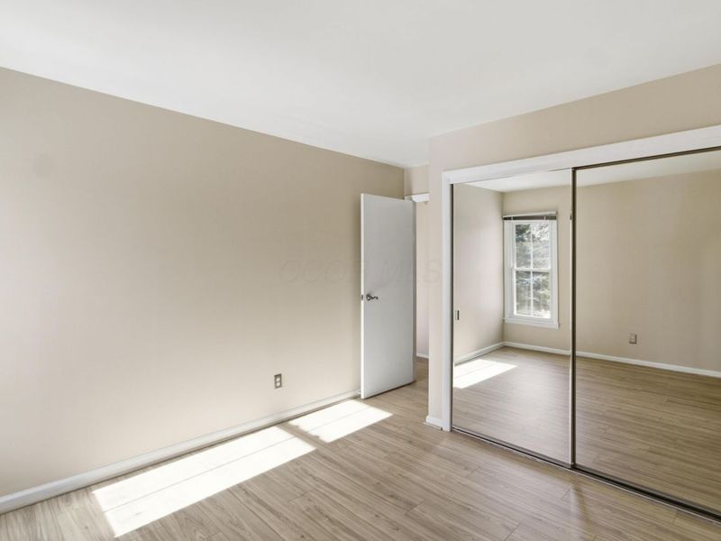 1512 Lafayette Drive, Unit B, Columbus, OH 43220 Photo 17