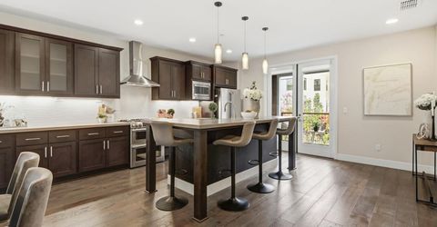 1019 Ice Cream Ln, Sacramento, CA 95814 Photo