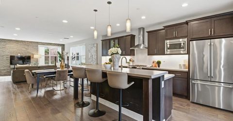 1019 Ice Cream Ln, Sacramento, CA 95814 Photo