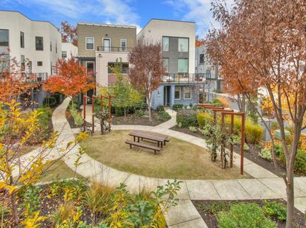 1019 Ice Cream Ln, Sacramento, CA 95814 Photo