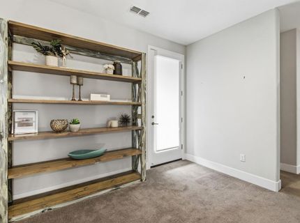 1019 Ice Cream Ln, Sacramento, CA 95814 Photo