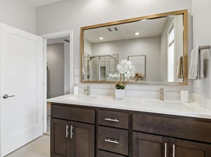 1019 Ice Cream Ln, Sacramento, CA 95814 Photo