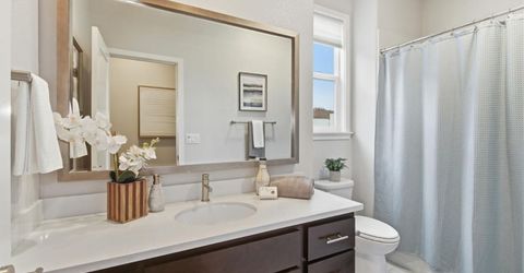 1019 Ice Cream Ln, Sacramento, CA 95814 Photo